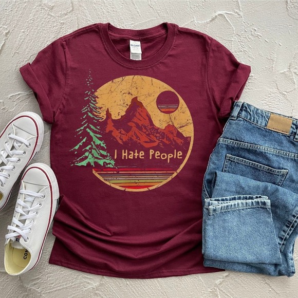 I Hate People Camp Lover Retro Camping Cute Hiking T-Shirt - Picture 1 of 2
